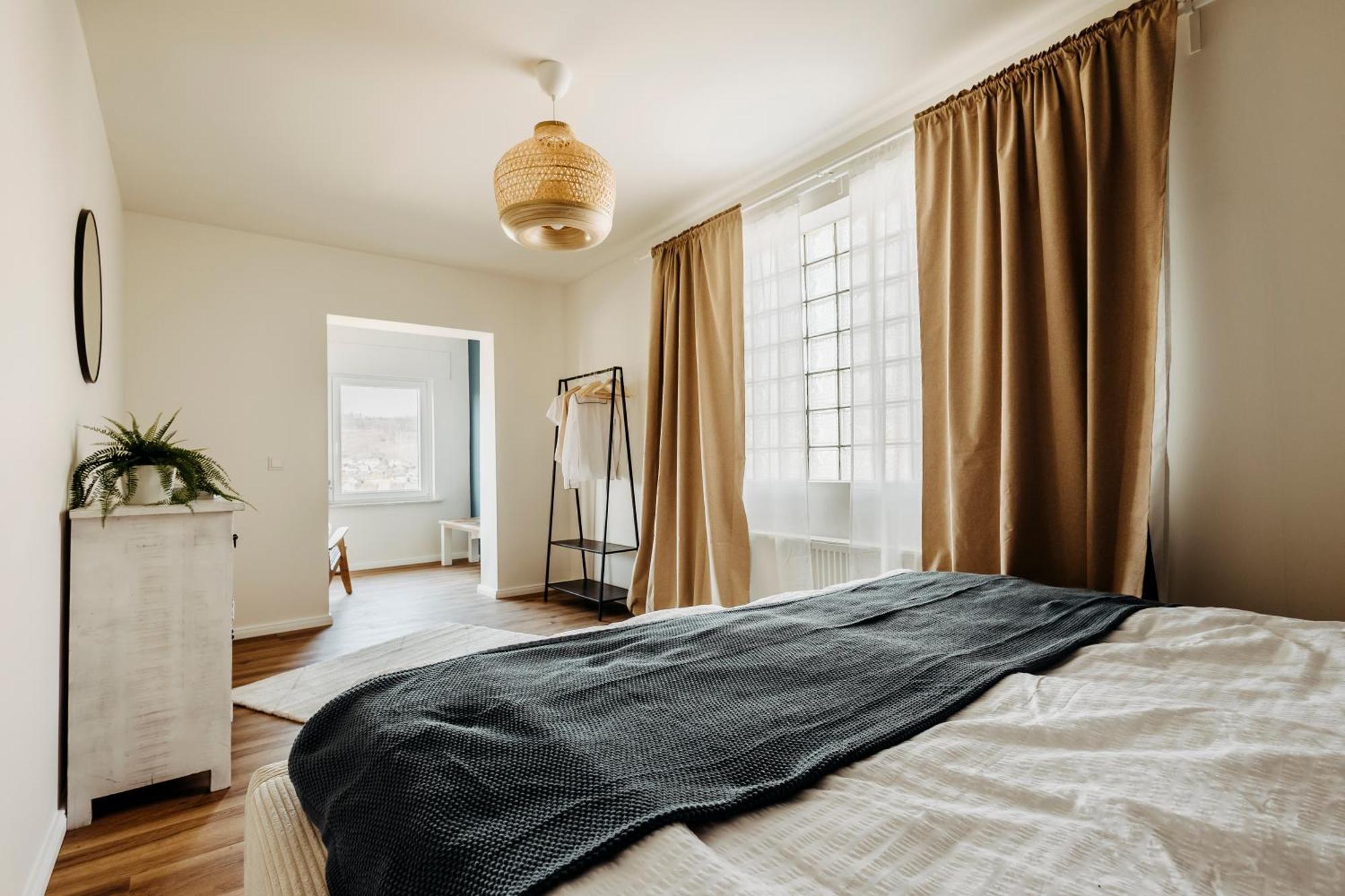Traumwohnung Mit Sauna, Whirlpool & Wunderschoener Aussicht Plettenberg Esterno foto
