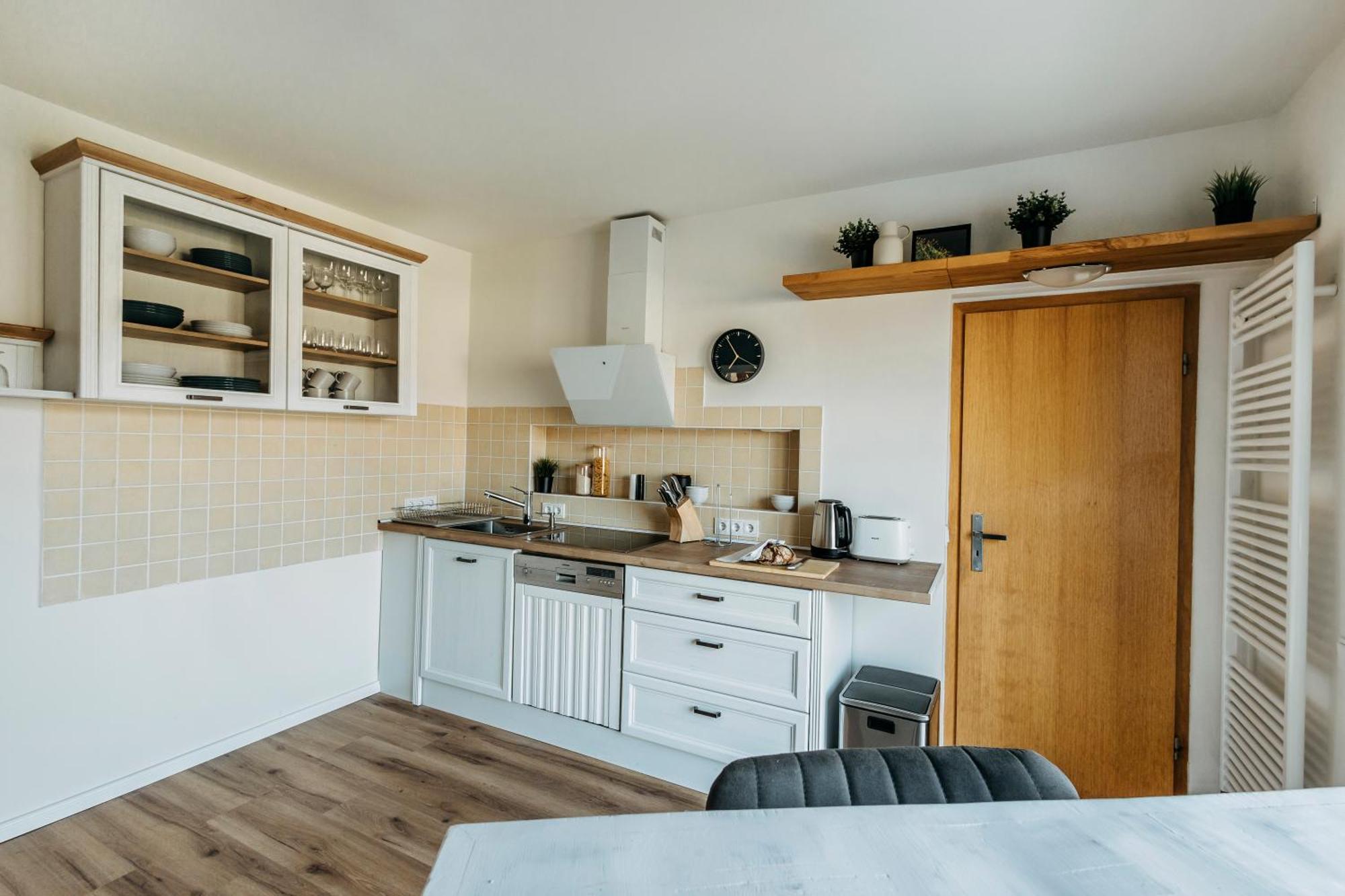 Traumwohnung Mit Sauna, Whirlpool & Wunderschoener Aussicht Plettenberg Esterno foto